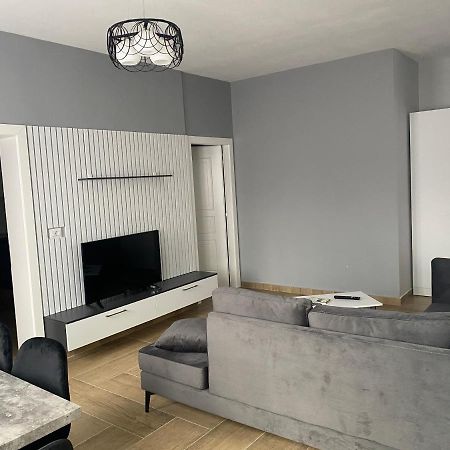 Eagle'S Nest Apartment Shkoder Exterior photo