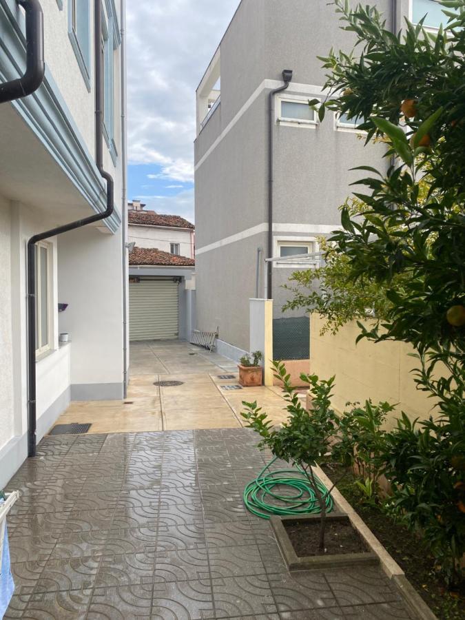 Eagle'S Nest Apartment Shkoder Exterior photo