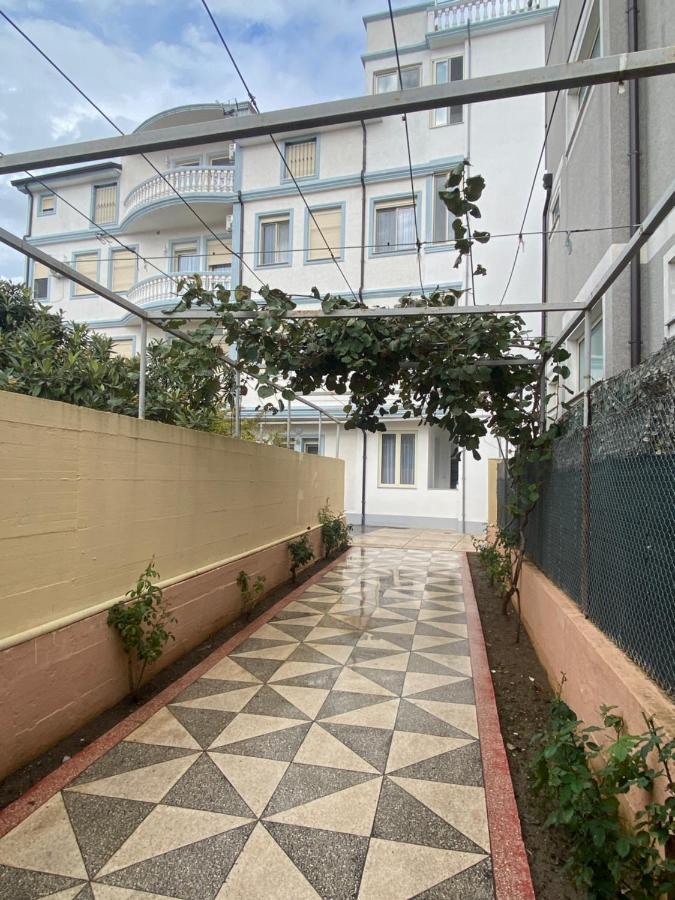 Eagle'S Nest Apartment Shkoder Exterior photo